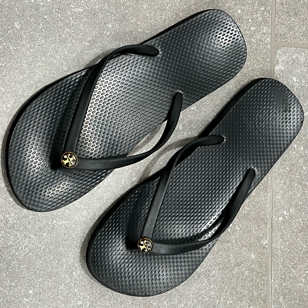 Tory Burch flip flop